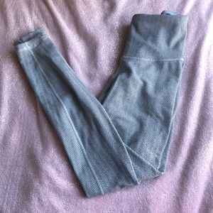 High waisted running leggings.